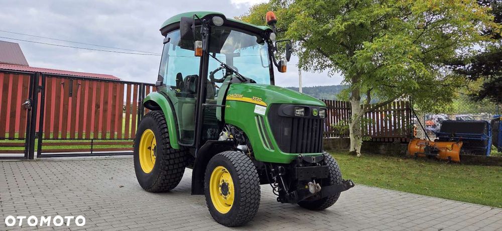 John Deere 3720 - 3