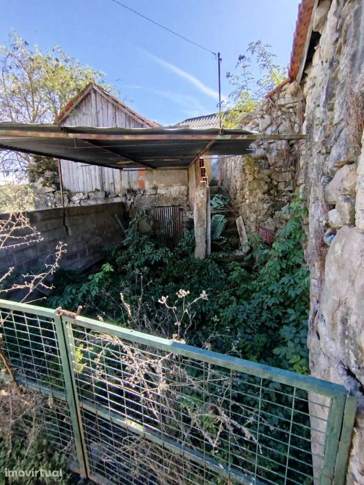 Moradia para Recuperar - Calde - Viseu - Grande imagem: 3/12