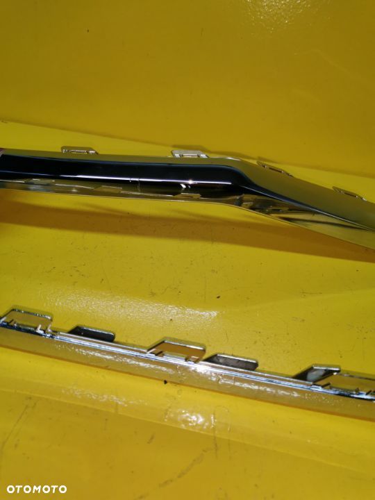 VW T-ROC LISTWA PRAWA LEWA CHROM 2GA853712 711 - 3