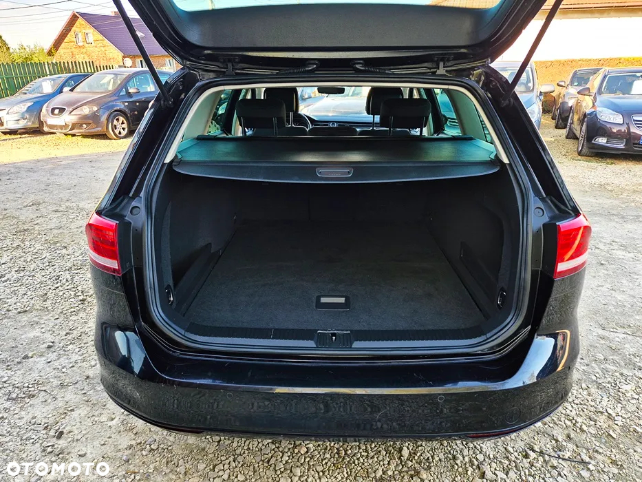 Volkswagen Passat Variant 1.4 TSI ACT (BlueMotion Technology) Highline - 32