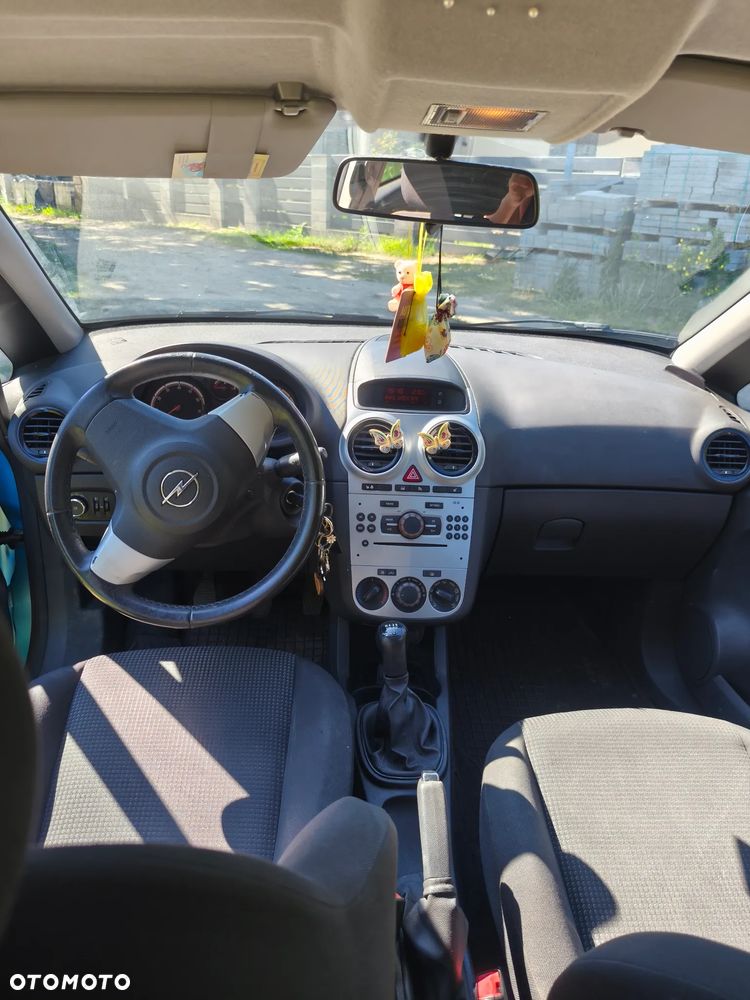 Opel Corsa 1.2 16V Enjoy - 6