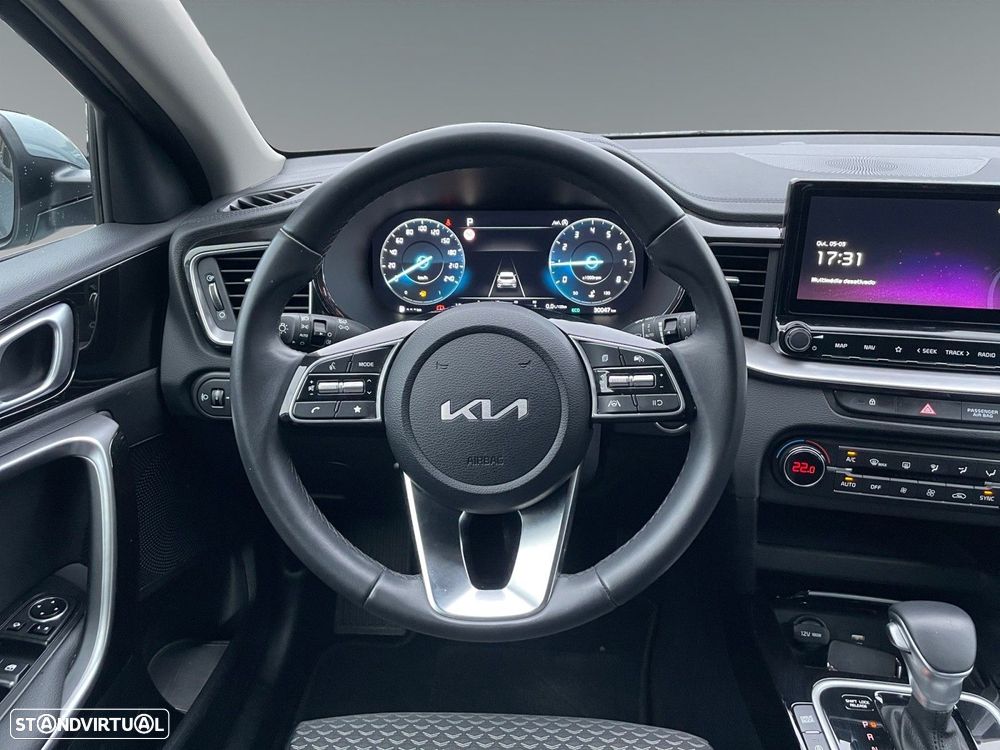 Kia XCeed 1.5 T-GDI Tech 7DCT - 13
