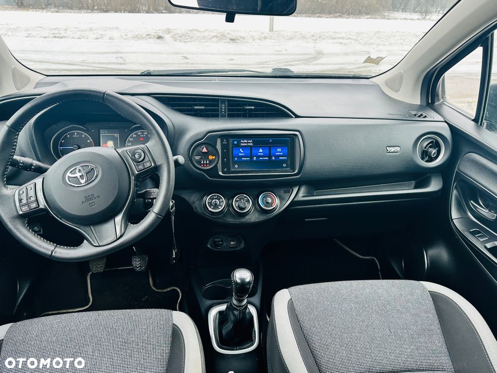 Toyota Yaris 1.5 20th Anniversary - 31