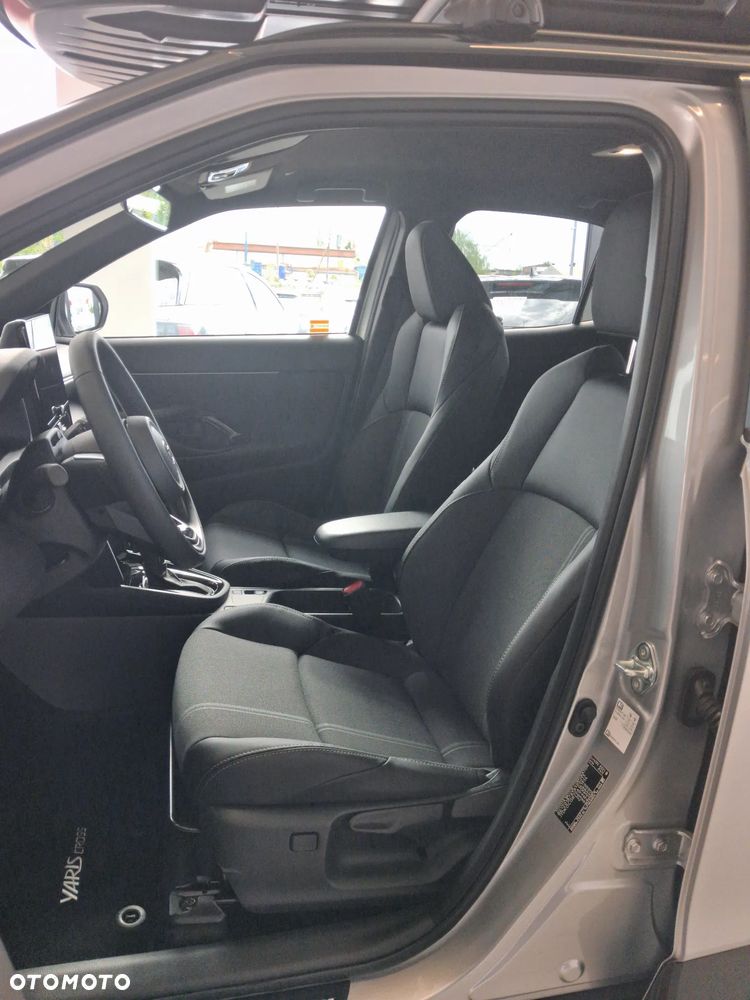 Toyota Yaris Cross - 10