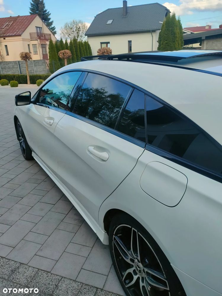 Mercedes-Benz CLA 200 d 7G-DCT AMG Line - 5