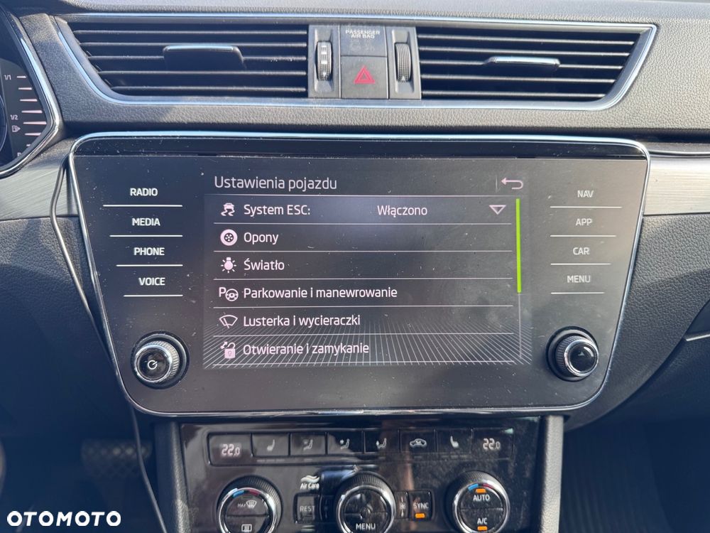 Skoda Superb 2.0 TDI SCR 4x4 Style DSG - 10
