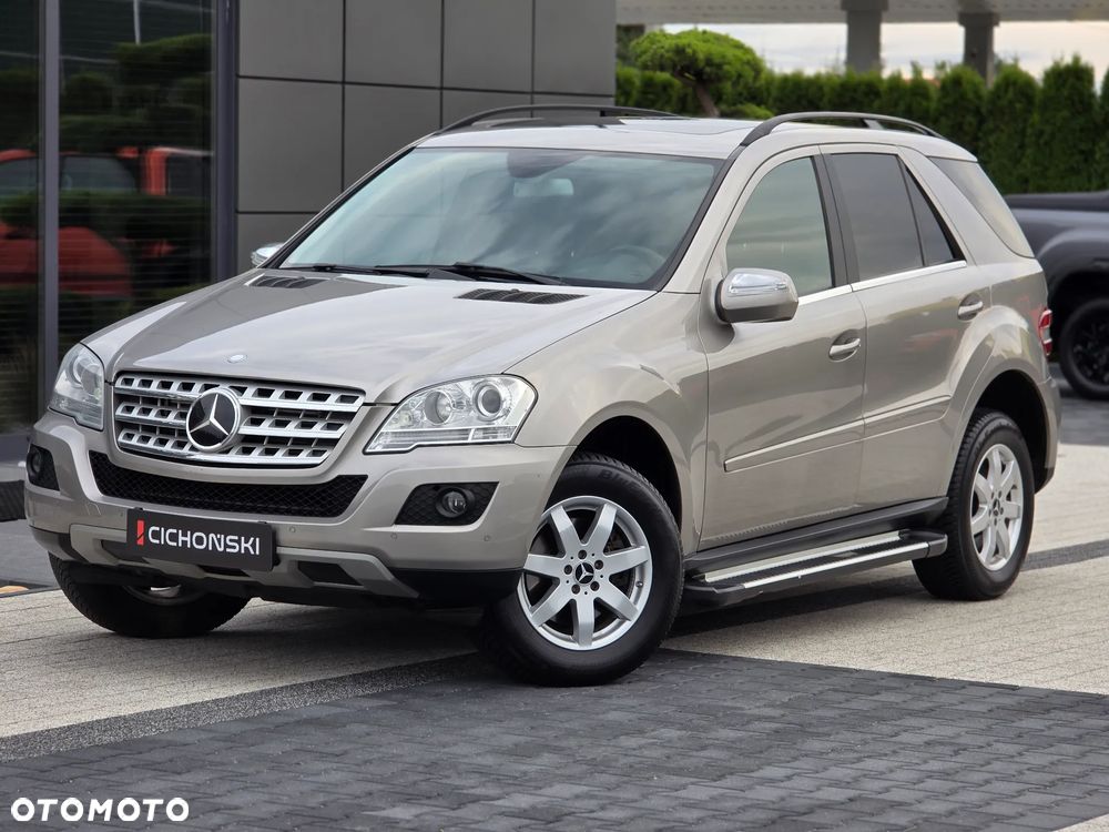 Mercedes-Benz ML - 4