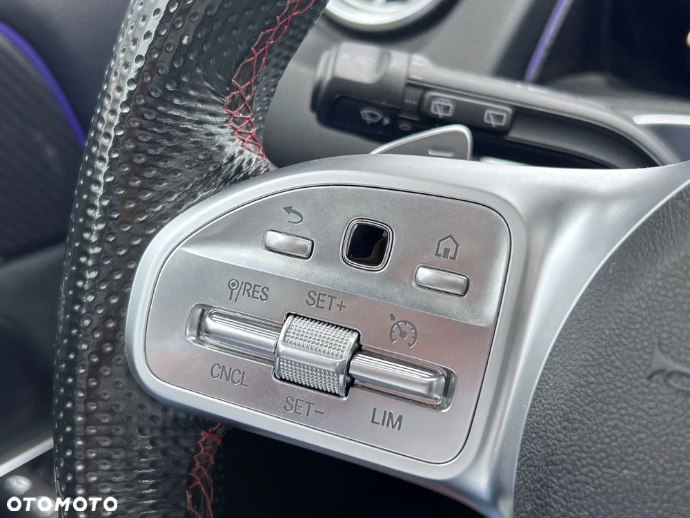 Mercedes-Benz GLB 200 d AMG Line 8G-DCT - 14
