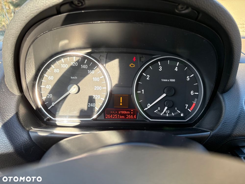 BMW Seria 1 116i - 2