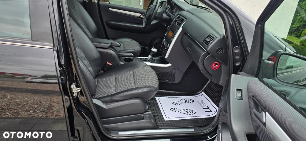 Mercedes-Benz Klasa B 170 Autotronic Special Edition - 17