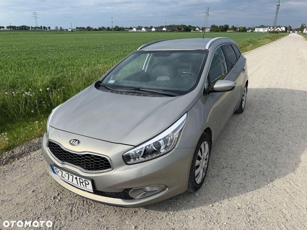 Kia Ceed 1.6 CRDi L - 1