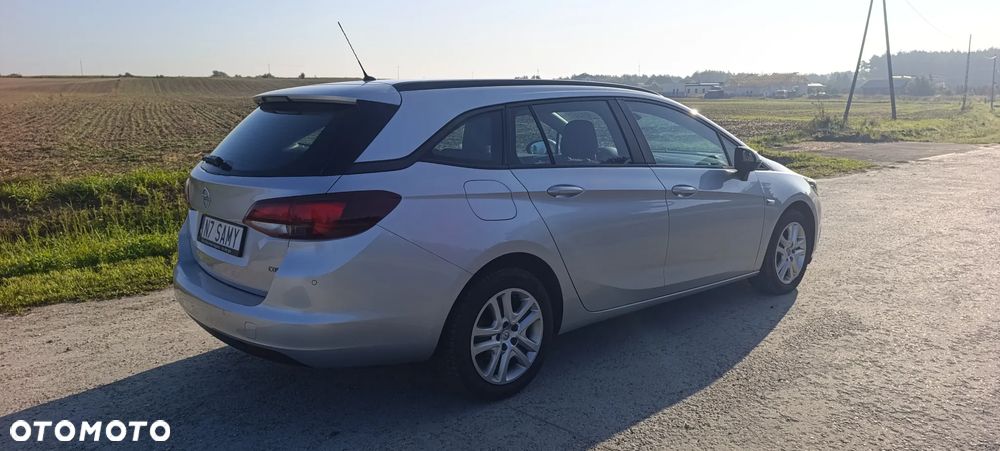 Opel Astra - 10