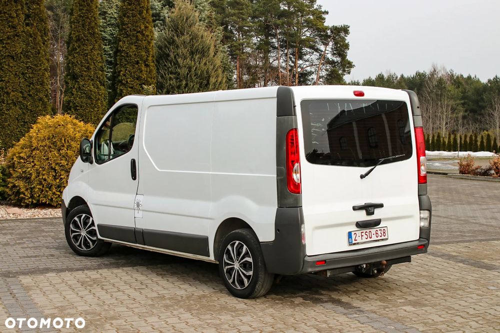 Renault Trafic - 14