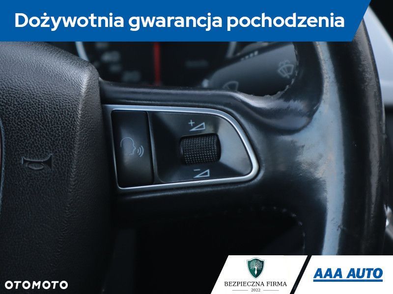 Audi A4 Limousine - 21