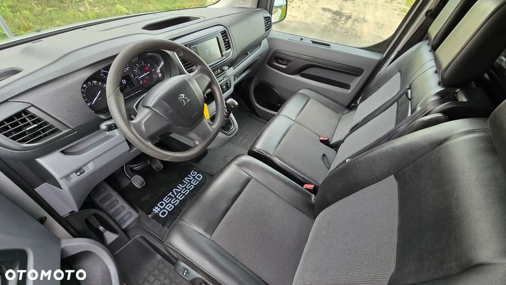 Peugeot Expert - 8