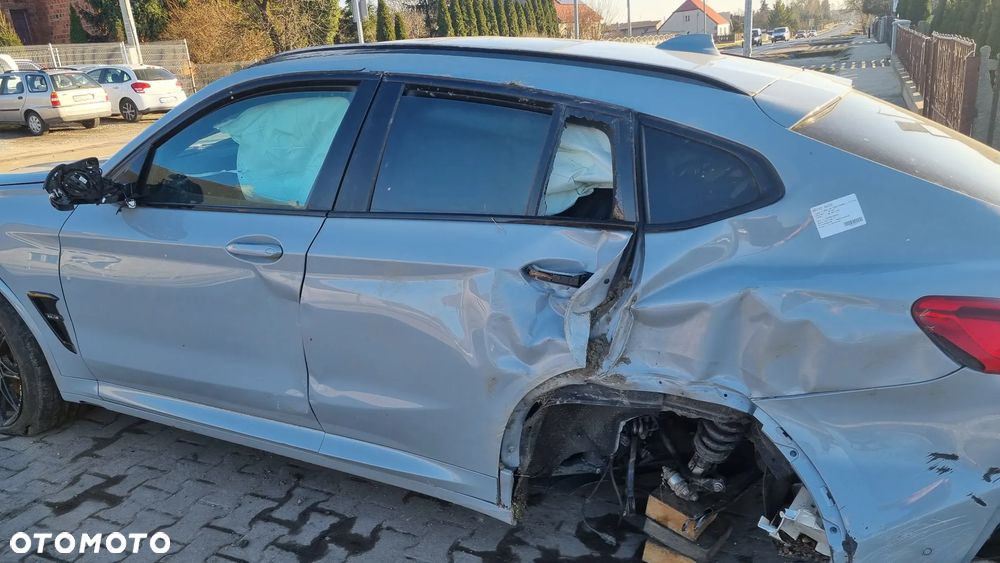 BMW X4 M Competition - 28