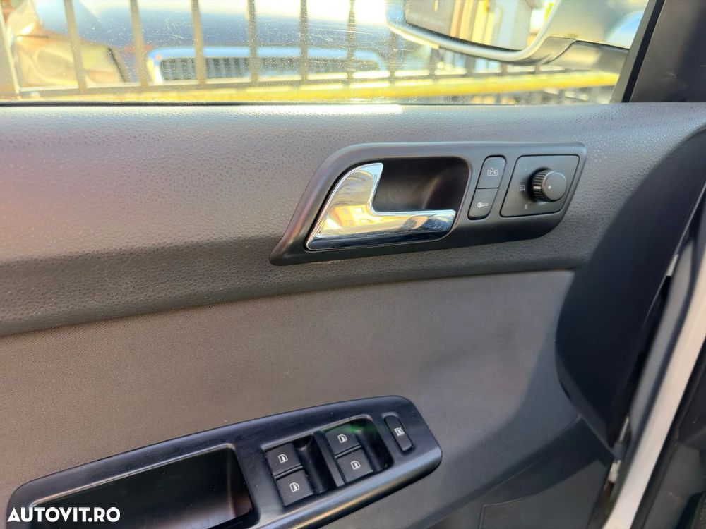 Volkswagen Polo - 10