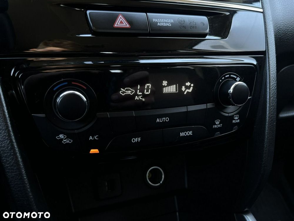 Suzuki Vitara 1.4 Boosterjet SHVS Premium 2WD - 28