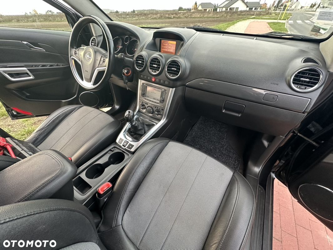 Opel Antara 2.2 CDTI Cosmo - 22