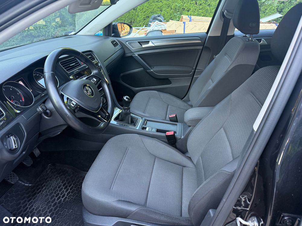 Volkswagen Golf 1.6 TDI BMT Comfortline - 14
