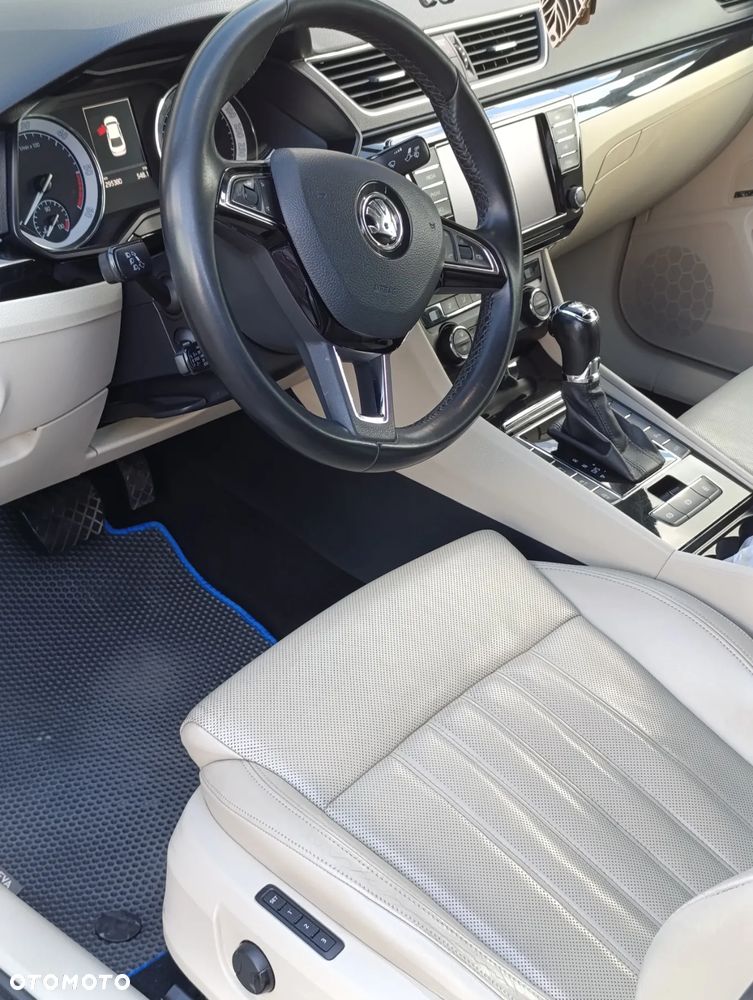 Skoda Superb 2.0 TDI L&K DSG - 6
