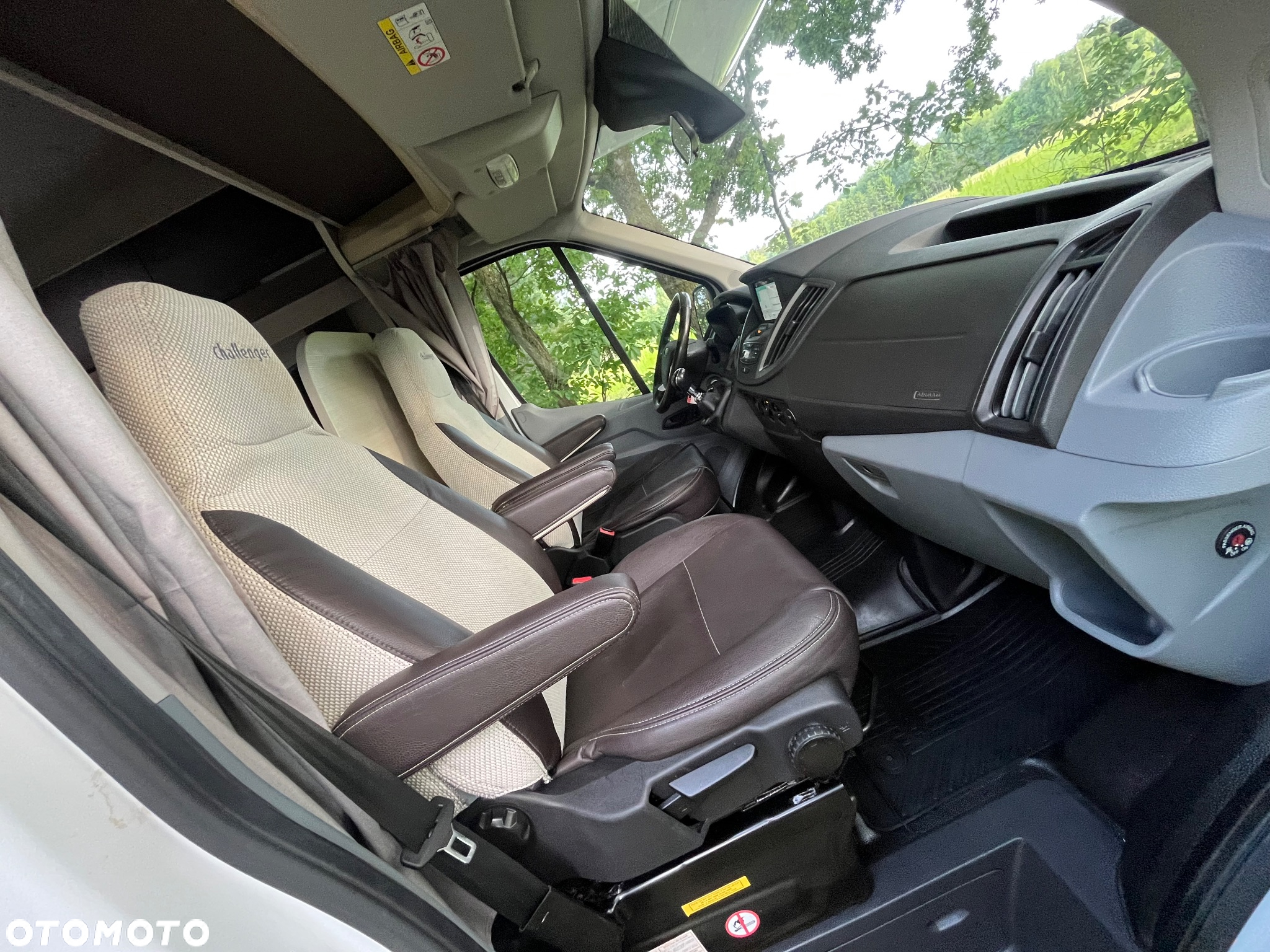 Ford CHALLENGER 2019 2.0 170KM - 28