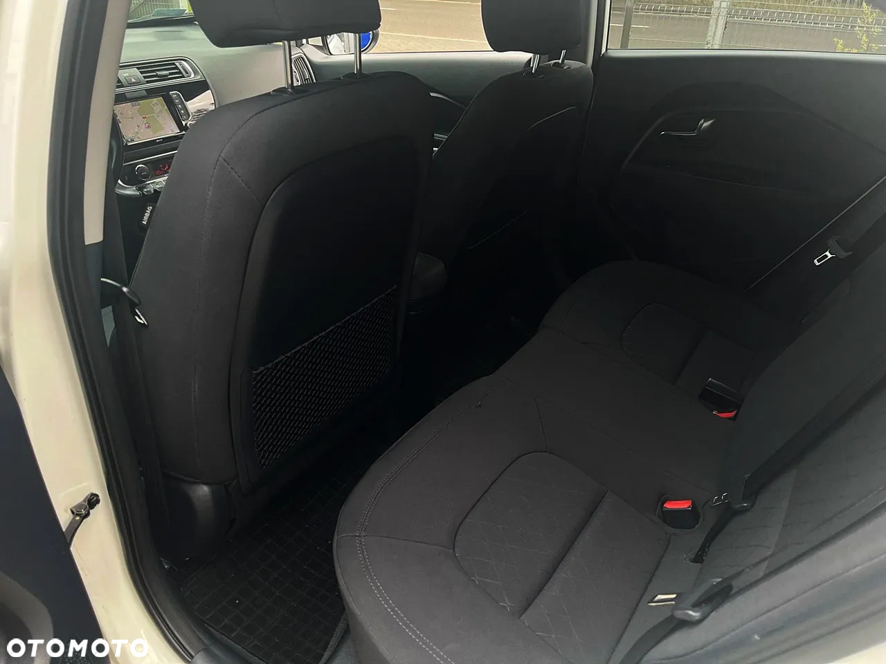 Kia Rio 1.4 Business Line Plus - 13