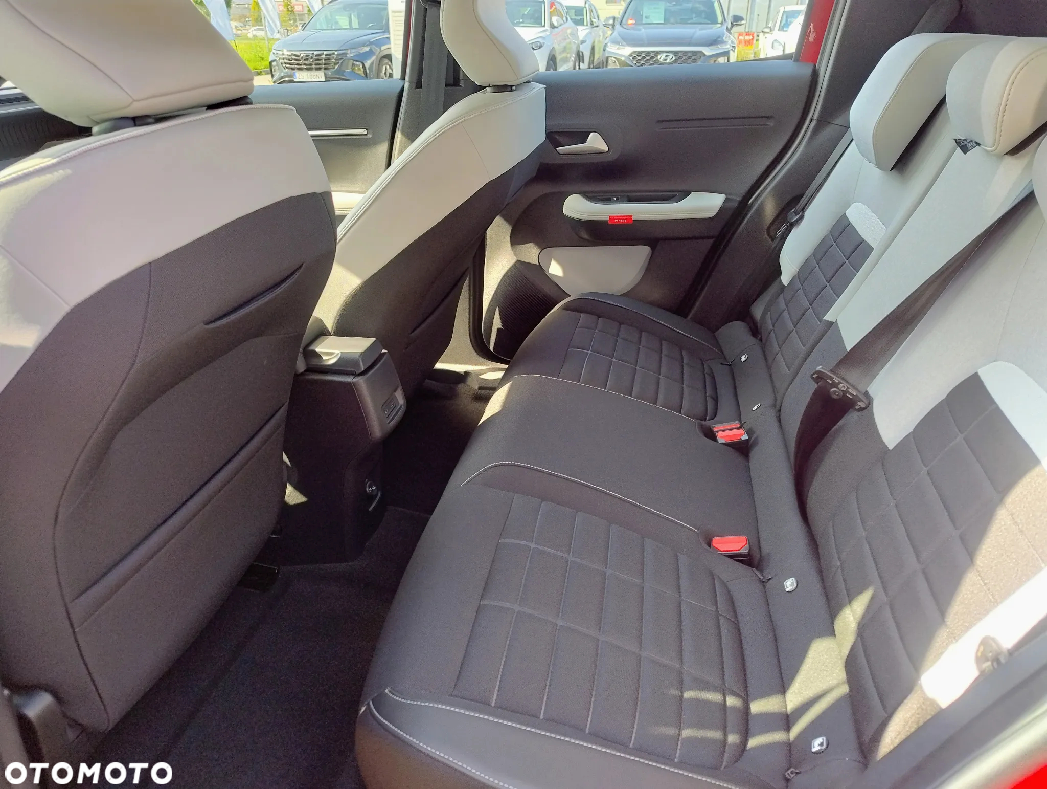 Citroën C3 e-C3 EV113 44.2kWh Max - 11