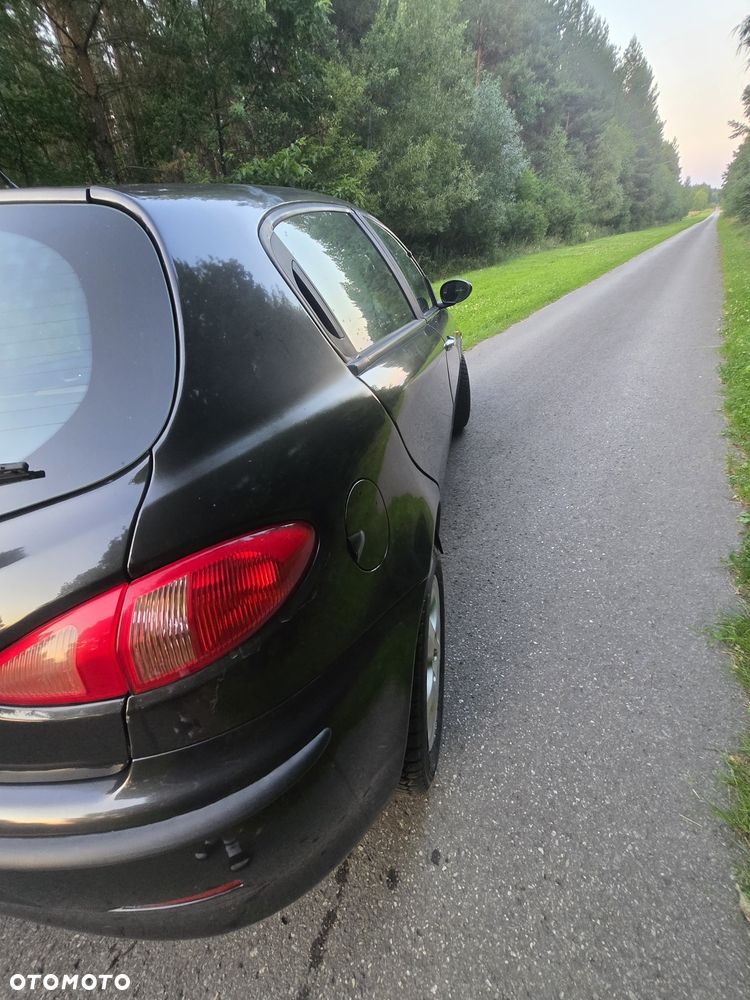 Alfa Romeo 147 - 4