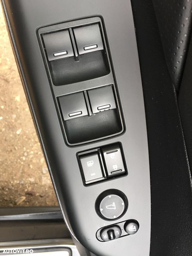 Honda CR-V 2.2 A/T Executive HDD Navi - 21