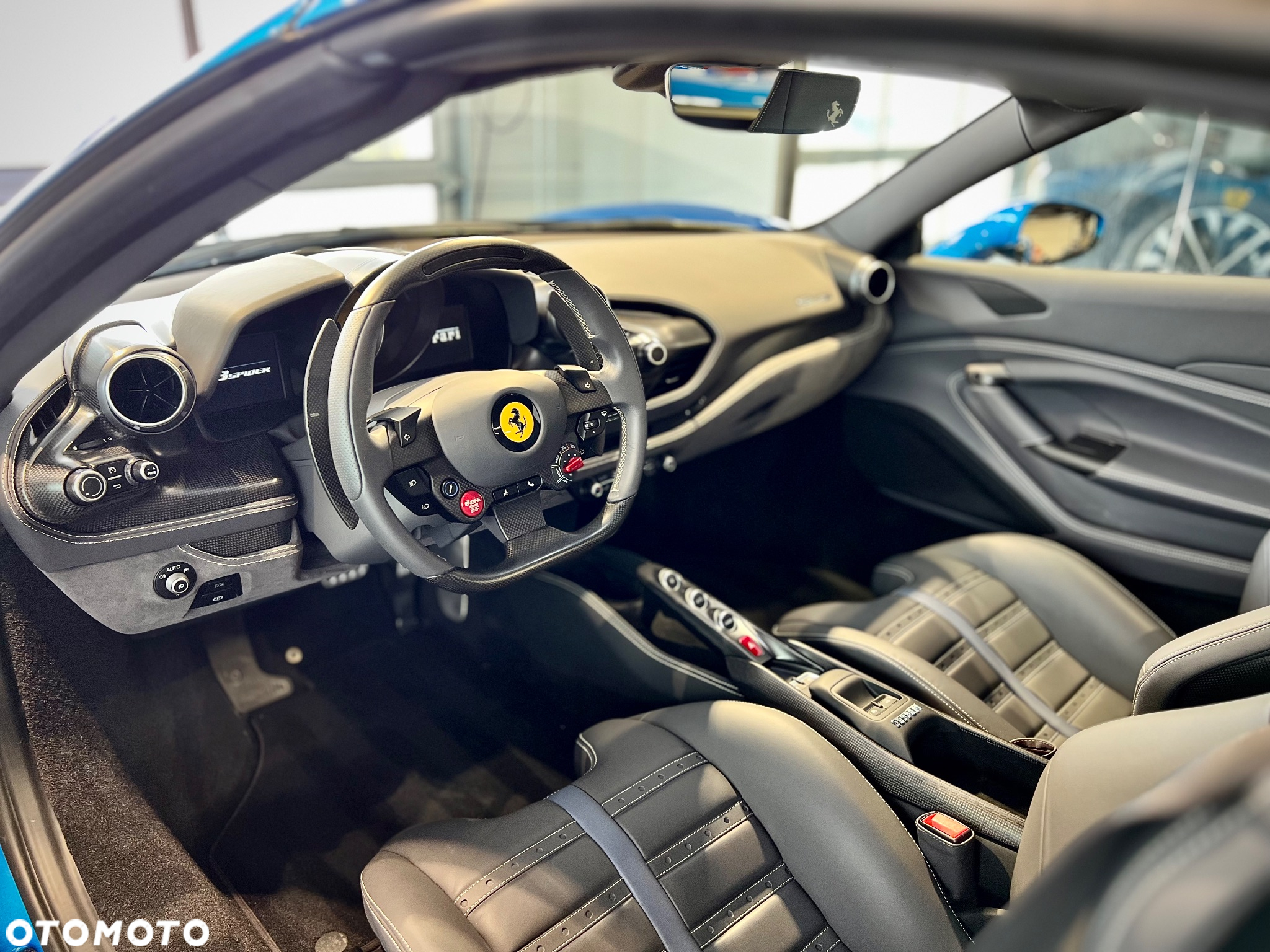 Ferrari F8 Spider - 6