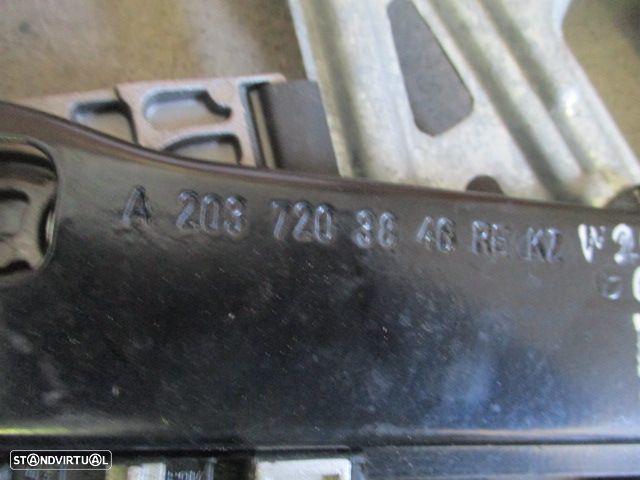 Elevador Sem Motor A2037203846RE MERCEDES W203  SPORT COUPE 2004 3P FD - 1