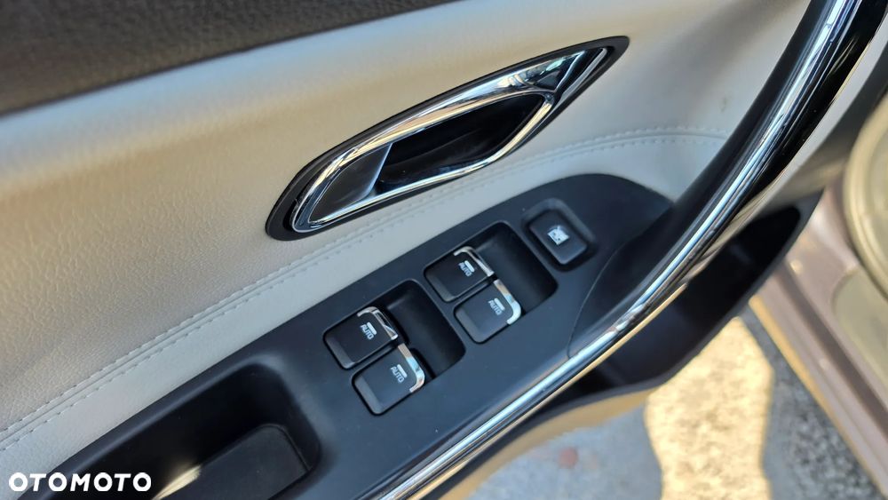 Kia Ceed 1.6 GDI L Business Line - 25