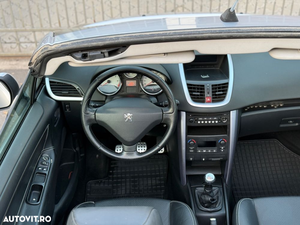 Peugeot 207 120 VTi Premium - 8