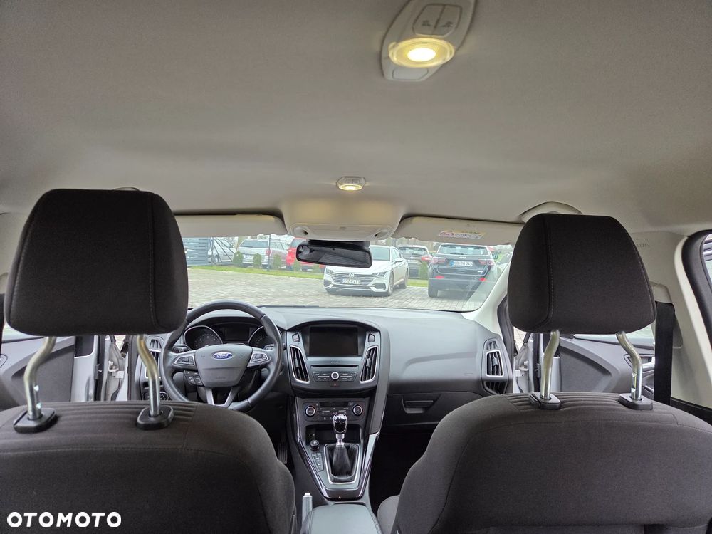 Ford Focus 1.5 TDCi DPF Start-Stopp-System Business - 14