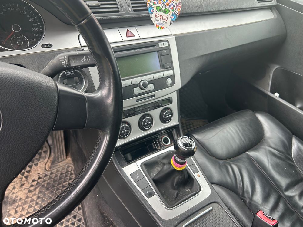 Volkswagen Passat 1.8 TSI Comfortline - 9