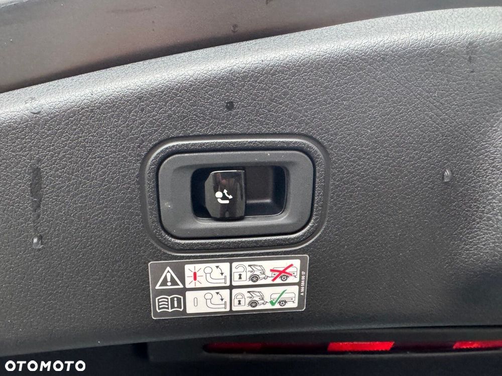 Mercedes-Benz CLE - 17