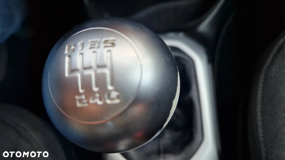 Jeep Renegade - 14