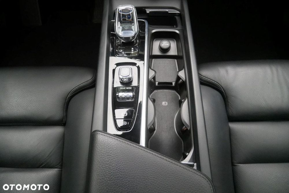 Volvo XC 60 - 11