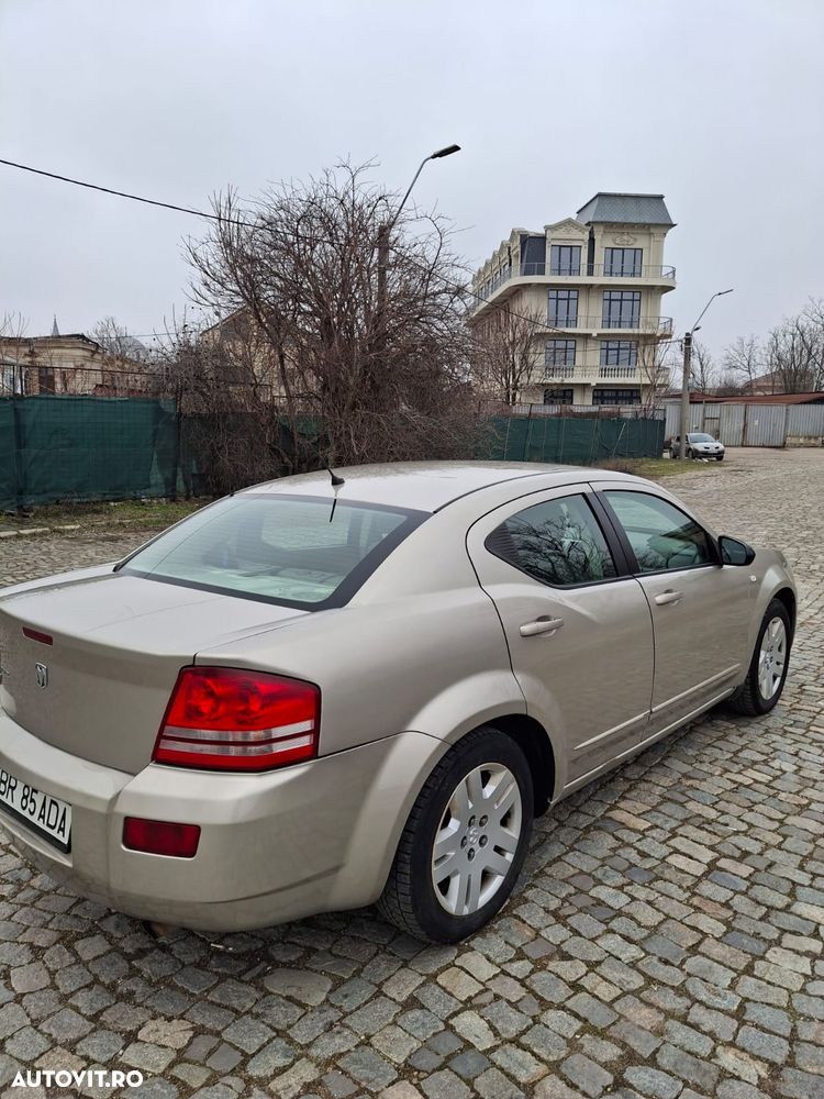 Dodge Avenger 2.0L CRD SXT - 6