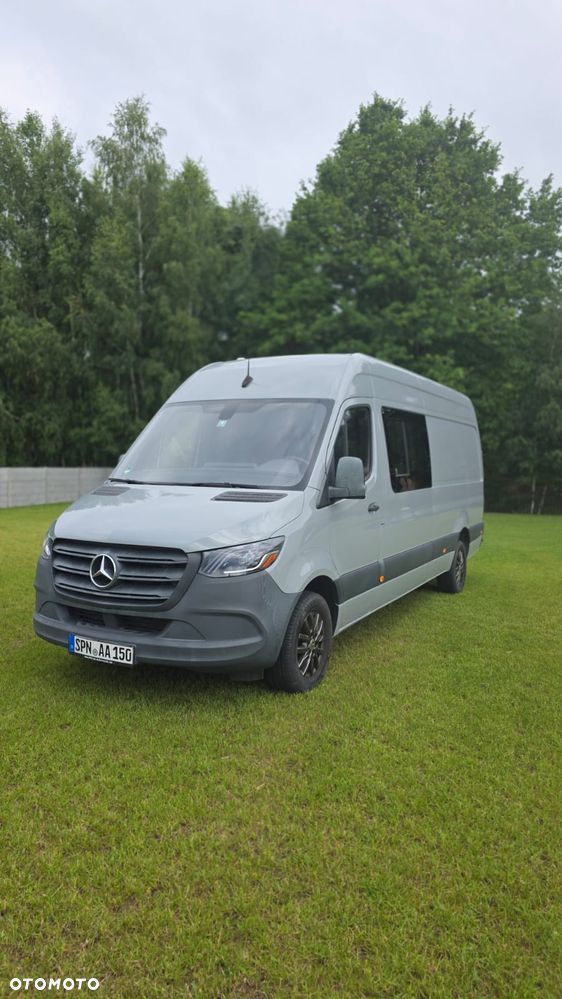 Mercedes-Benz Sprinter - 1