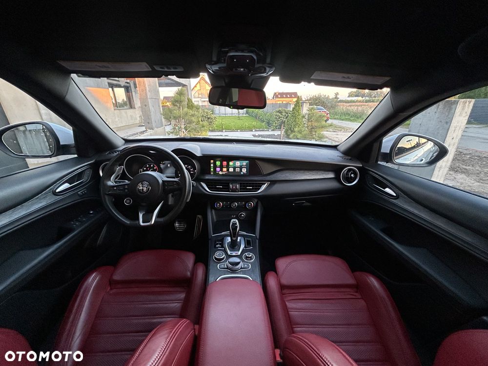 Alfa Romeo Stelvio - 6
