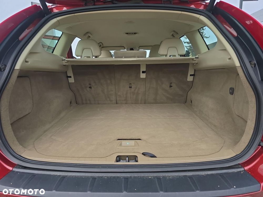 Volvo XC 60 - 22