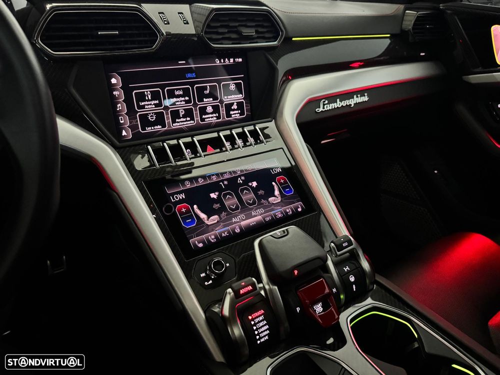 Lamborghini Urus 4.0 V8 - 21
