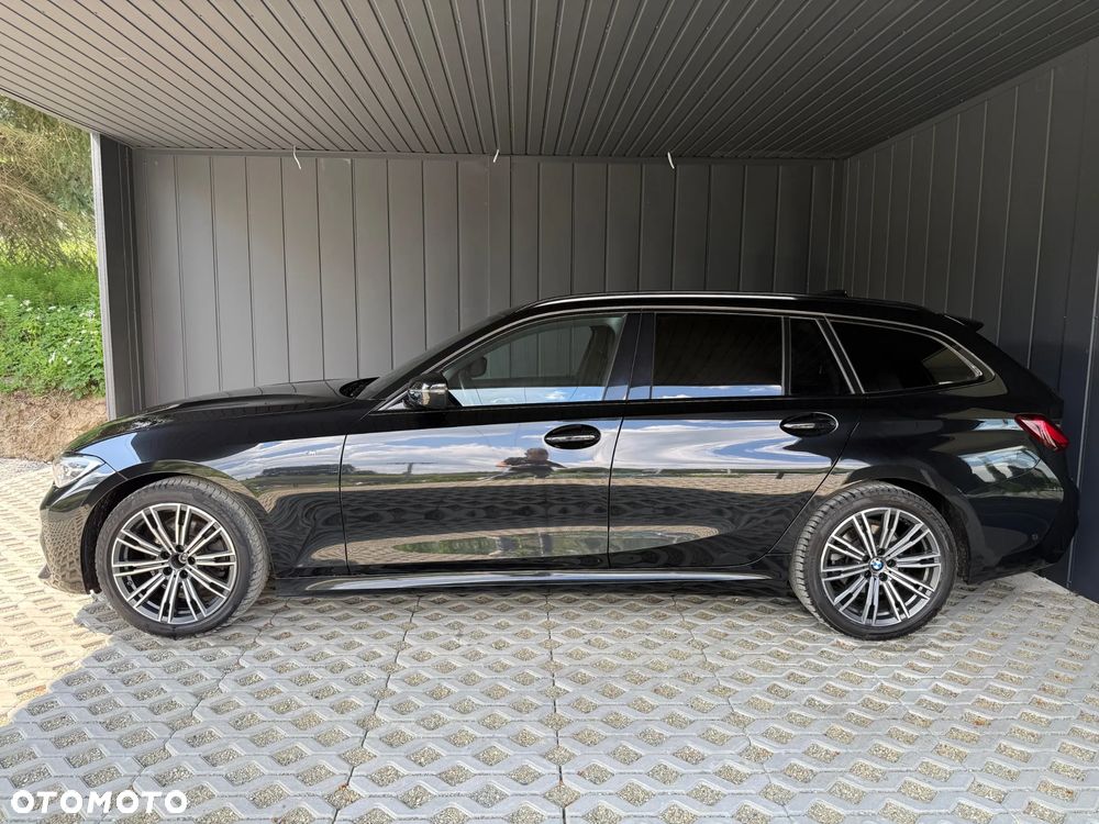 BMW Seria 3 320d xDrive mHEV M Sport - 8