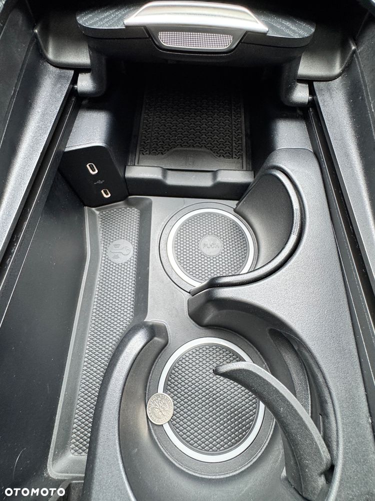 Mercedes-Benz Klasa E 220 d mHEV 4-Matic Exclusive 9G-Tronic - 31