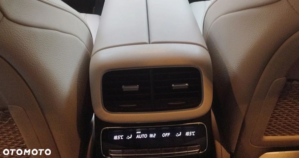 Mercedes-Benz GLE - 13