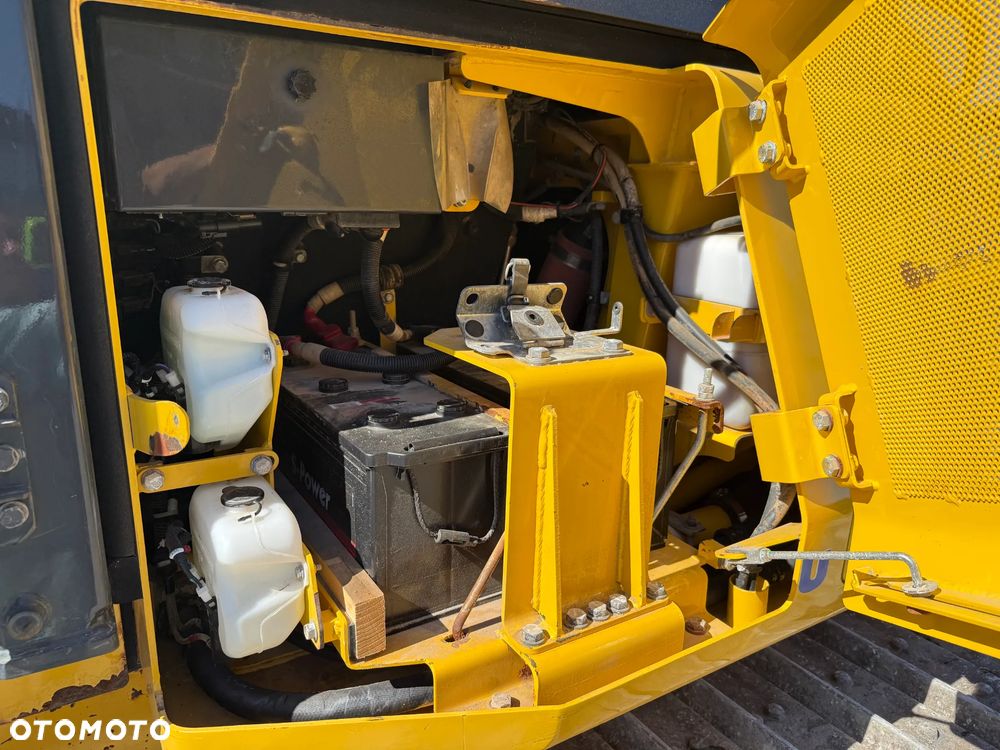 Komatsu spycharka gąsienicowa D51EX-22 oryginał z Niemiec tylko 3600h !!! - 11