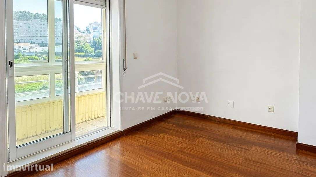 Apartamento T2 Oliveira do Douro - Grande imagem: 5/22
