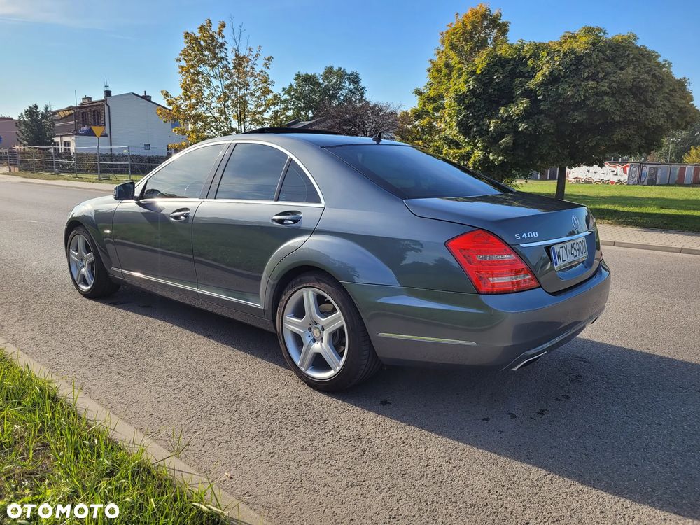 Mercedes-Benz S-Class 2009 photo 4